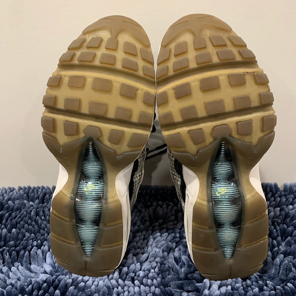 Air Max 95 Grid - Picture 12 of 13